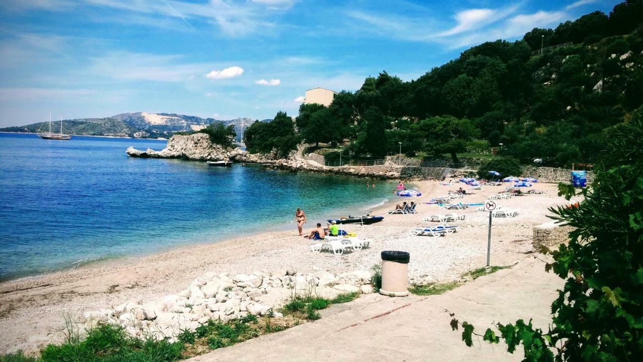 Apartment Eli - Sea View Млини Экстерьер фото