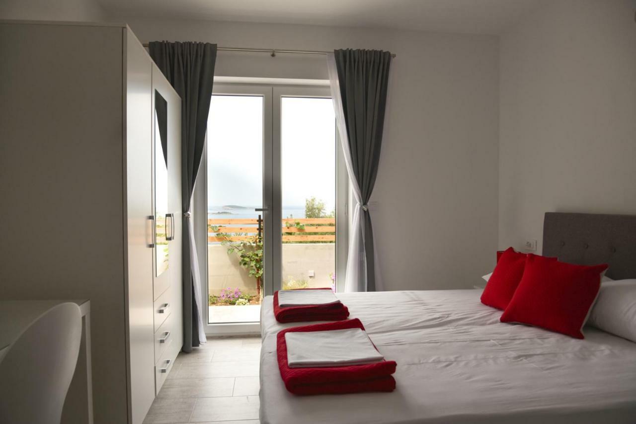 Apartment Eli - Sea View Млини Экстерьер фото